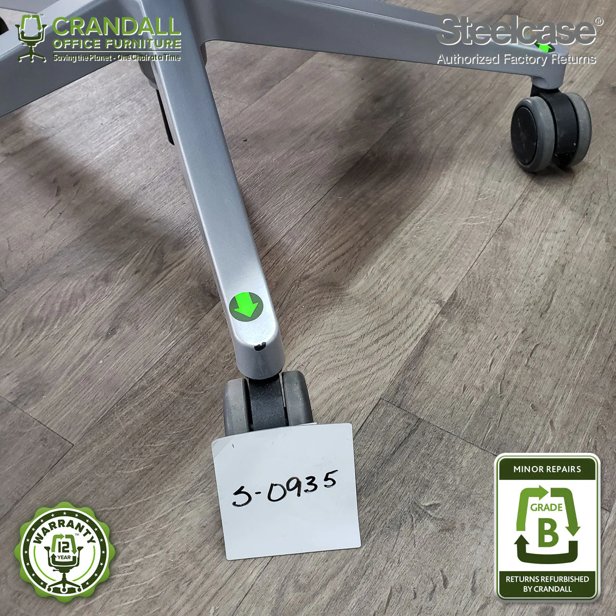 S-0935 - Steelcase Gesture with Headrest - Grade B - Image 4