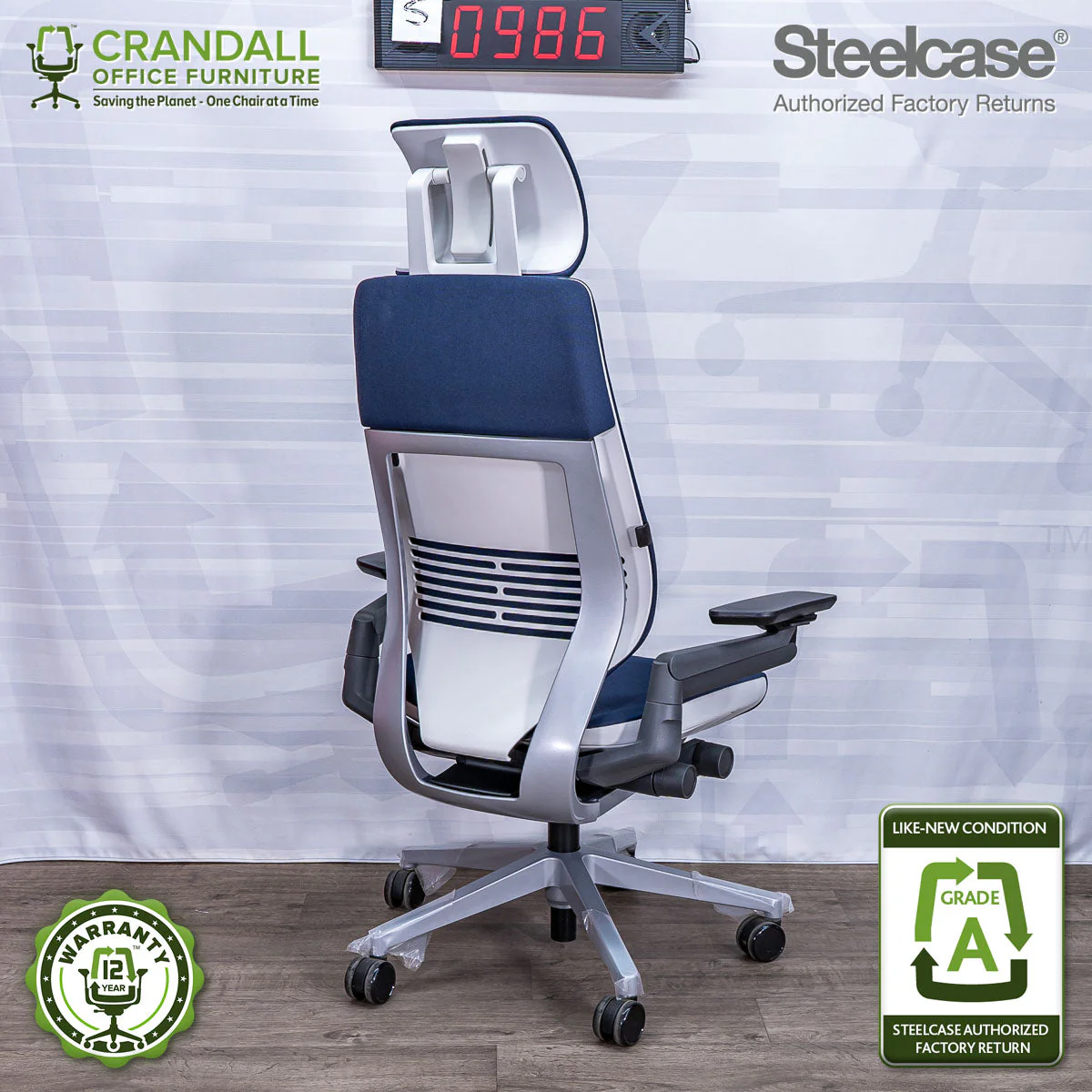 S-0986 - Steelcase Gesture with Headrest - Grade A - Image 2