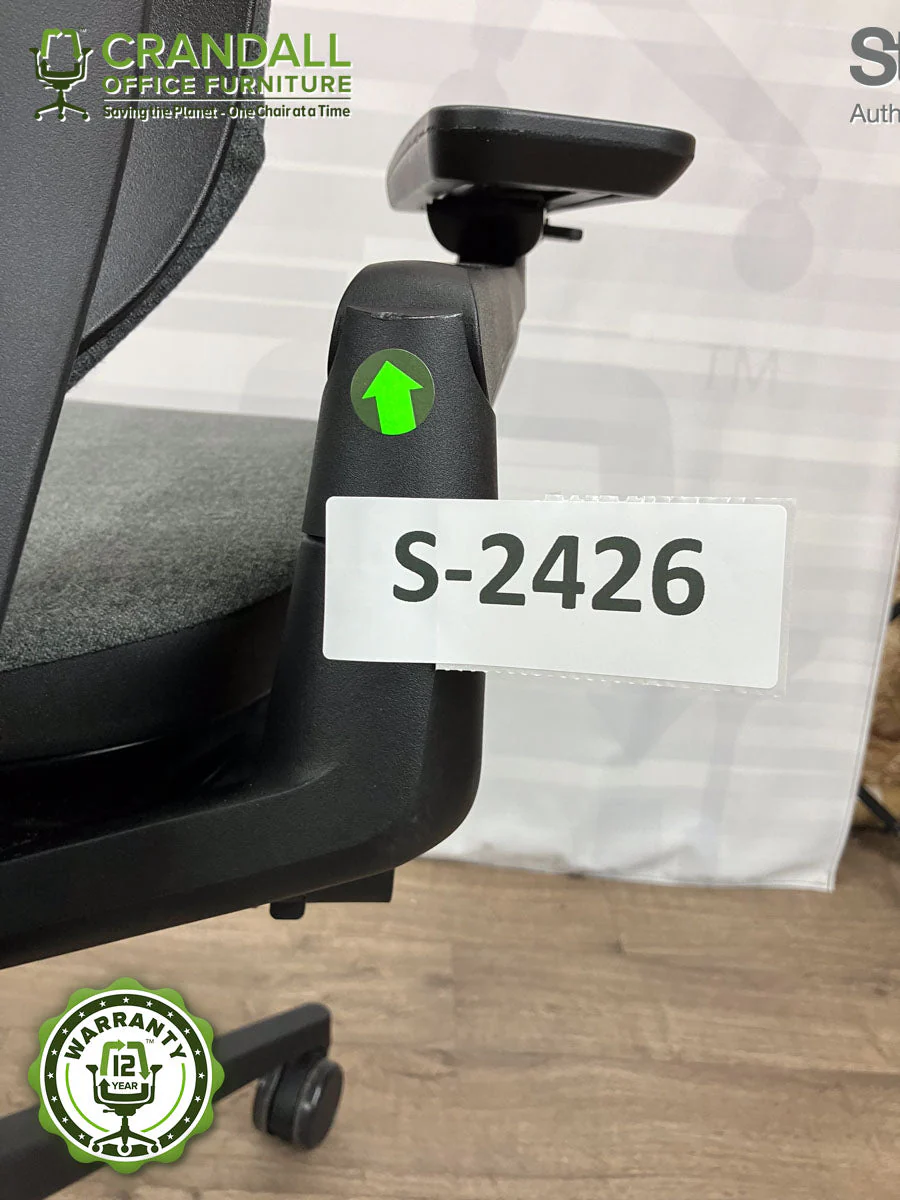 S-2426 - Steelcase Gesture - Grade B - Image 3
