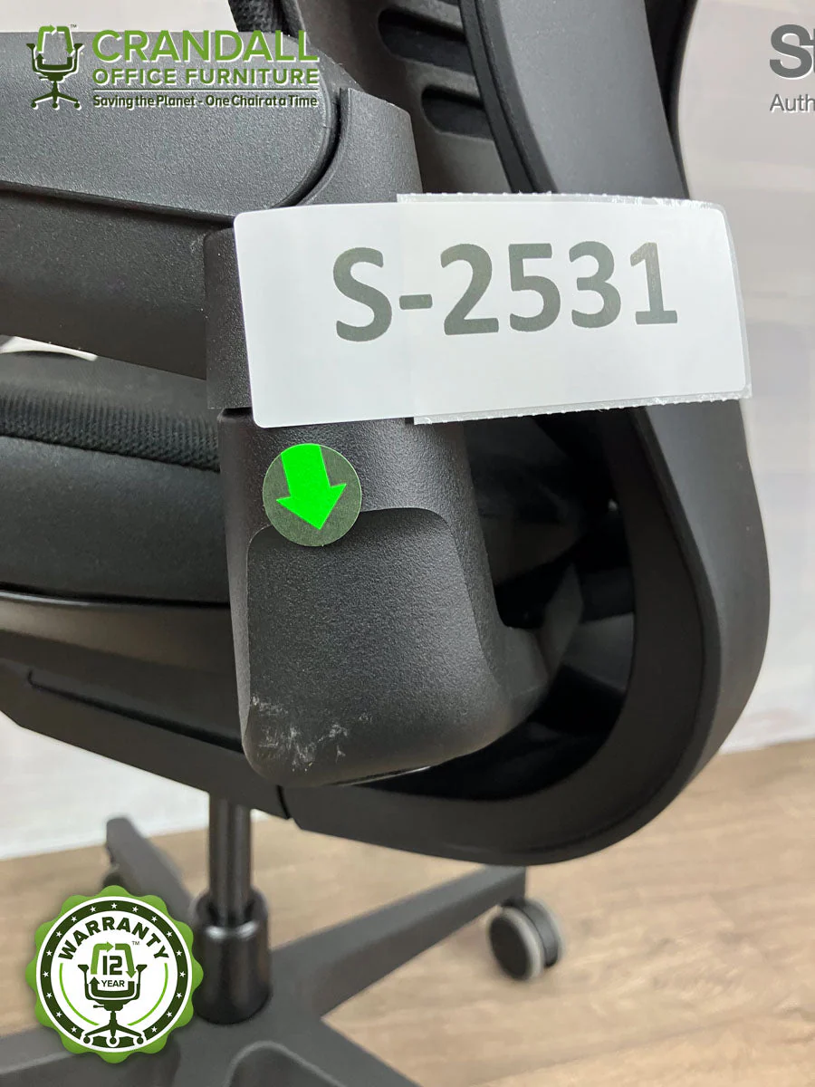 S-2531 - Steelcase Gesture with Headrest - Grade B - Image 3