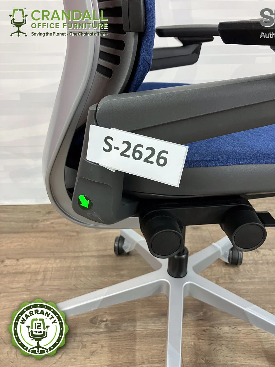 S-2626 - Steelcase Gesture with Headrest - Grade B - Image 3