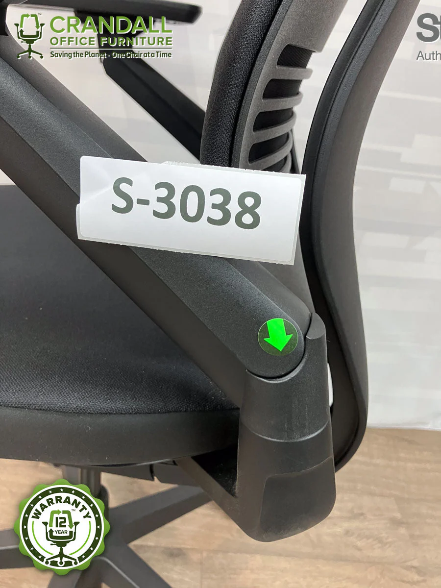 S-3038 - Steelcase Gesture with Headrest - Grade B - Image 3