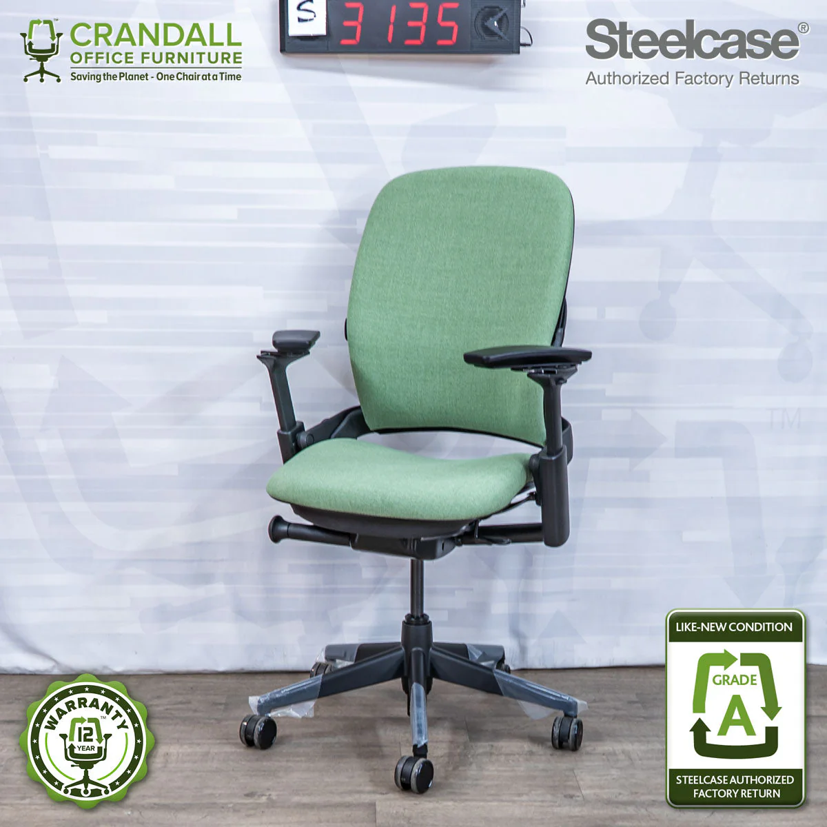 S-3135 - Steelcase V2 Leap - Grade A