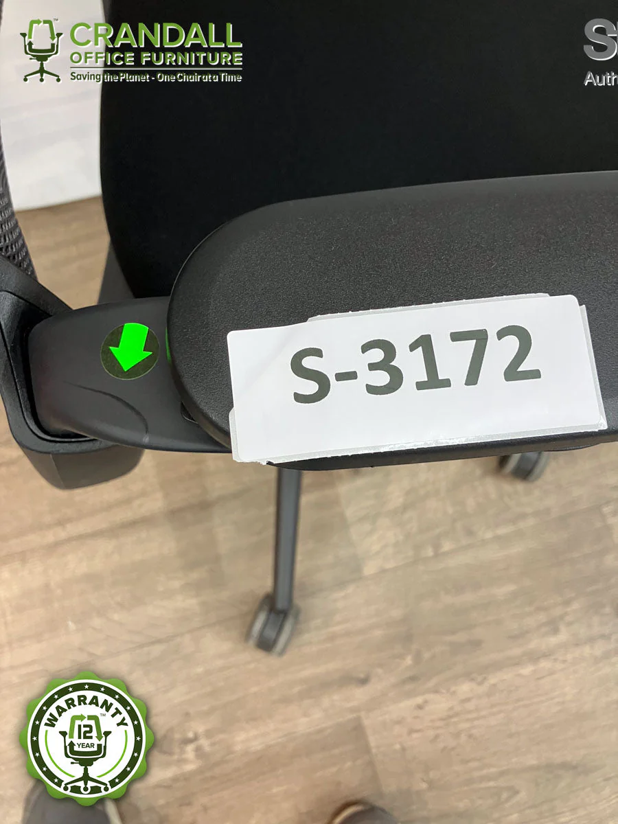 S-3172 - Steelcase Series 1 with Headrest - Grade B - Image 3