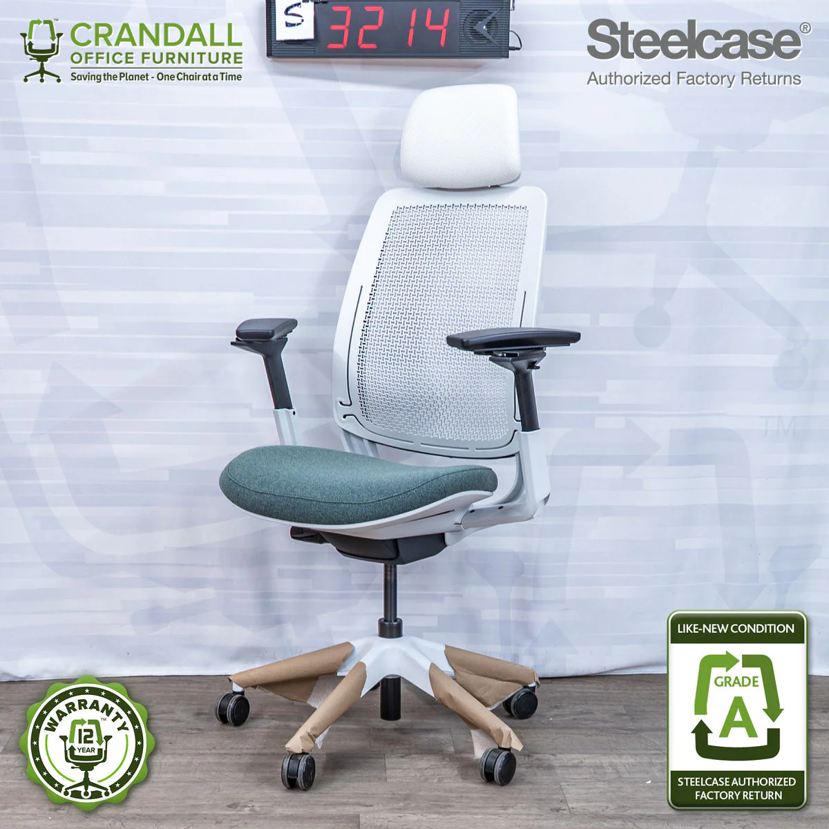 S-3214 - Steelcase Series 2 with Headrest - Grade A