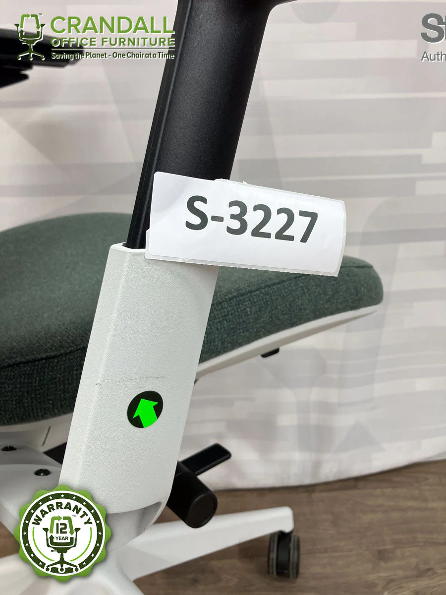 S-3227 - Steelcase Series 2 - Grade B - Image 3