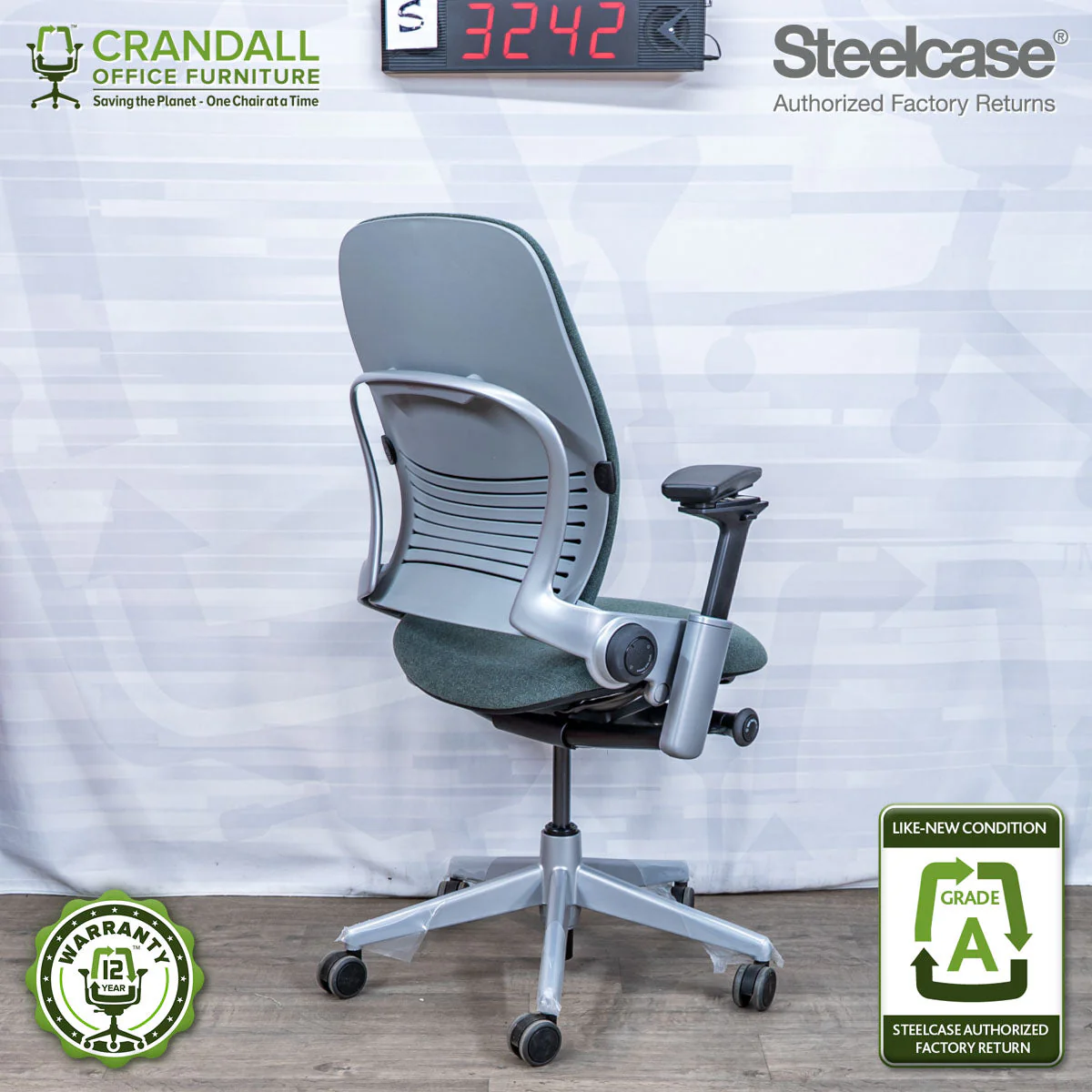 S-3242 - Steelcase V2 Leap- Grade A - Image 2