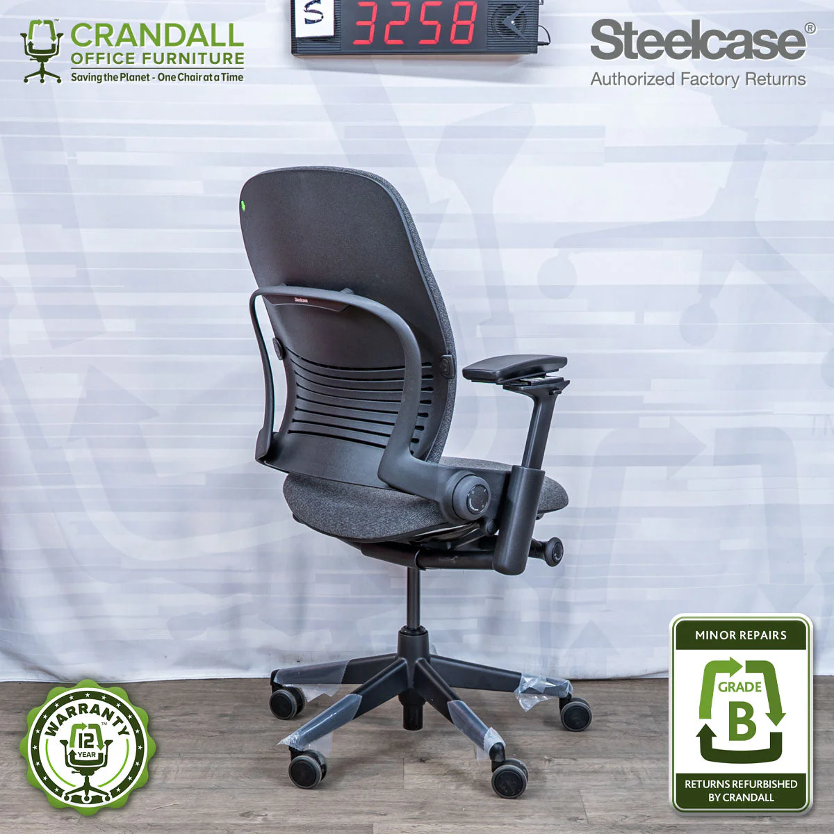 S-3258 - Steelcase V2 Leap- Grade B - Image 2