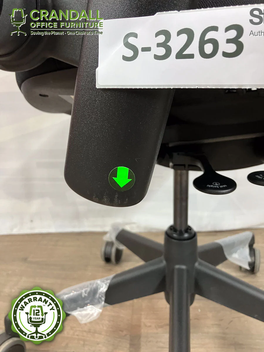 S-3263 - Steelcase V2 Leap- Grade B - Image 3