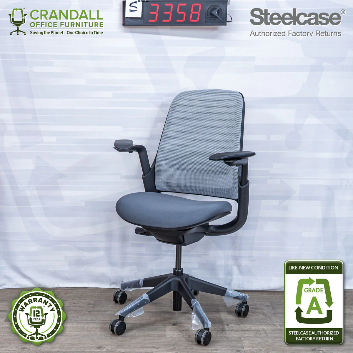 S-3358 - Steelcase Series 1 - Grade A