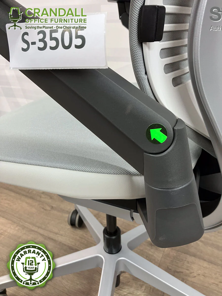 S-3505 - Steelcase Gesture - Grade B - Image 4