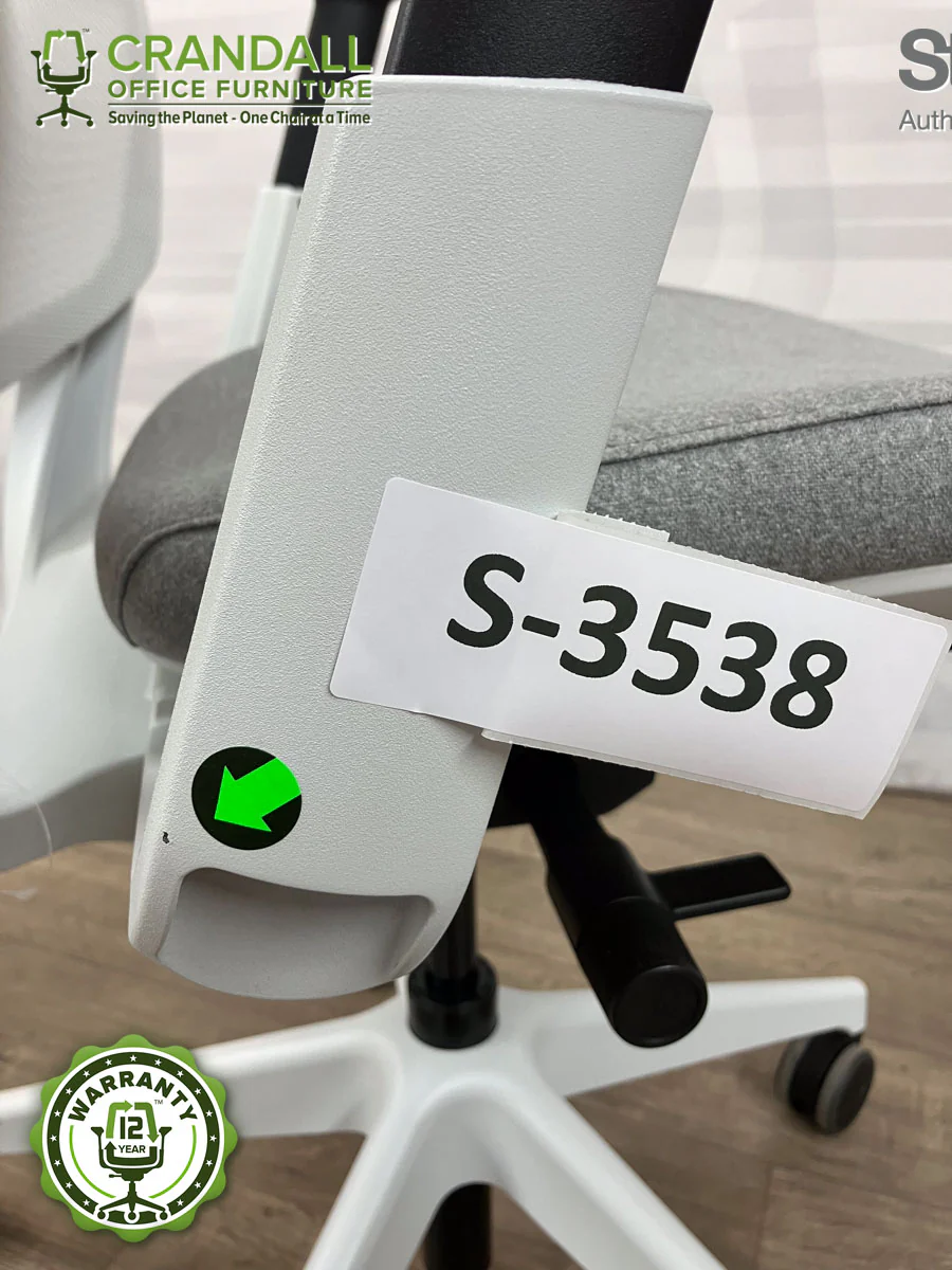 S-3538 - Steelcase Series 2 - Grade B - Image 3