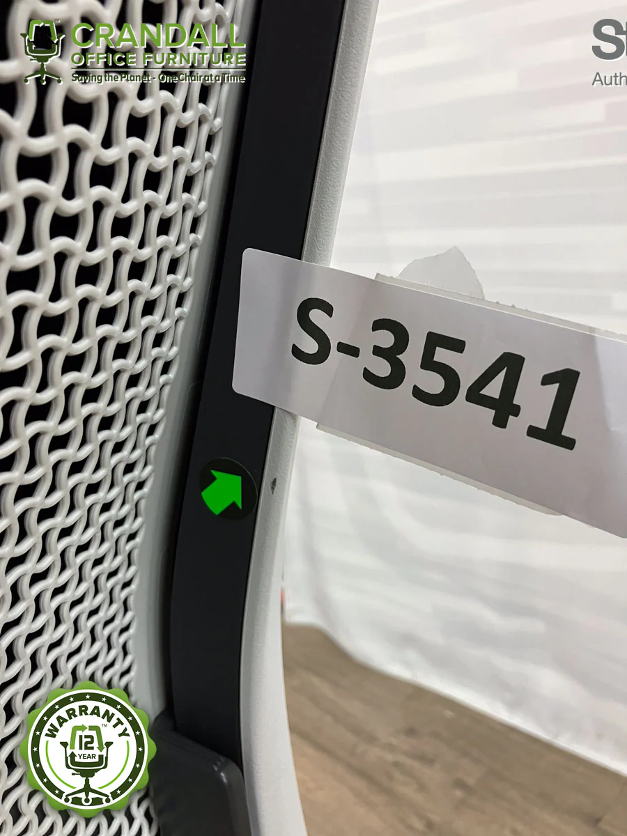 S-3541 - Steelcase Series 2 - Grade B - Image 3