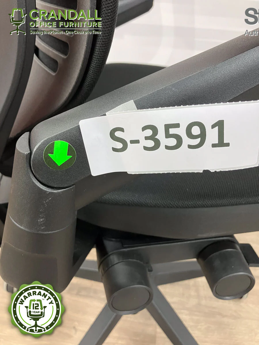 S-3591 - Steelcase Gesture with Headrest - Grade B - Image 4