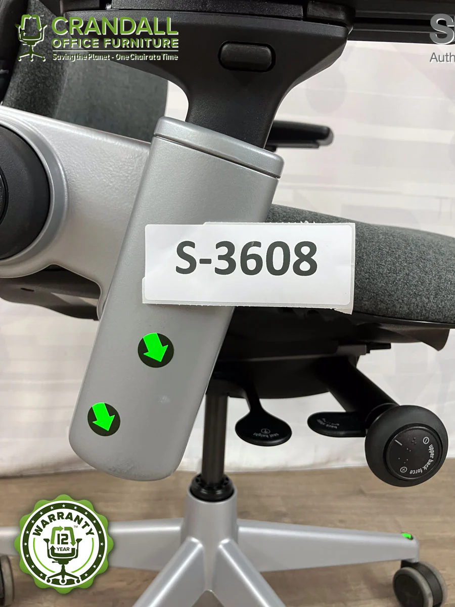 S-3608 - Steelcase V2 Leap - Grade B - Image 3