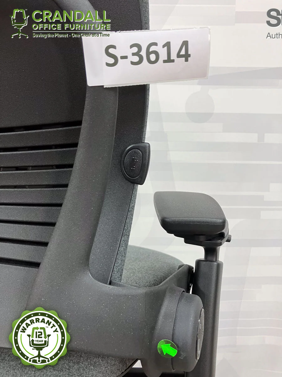 S-3614 - Steelcase V2 Leap - Grade B - Image 3